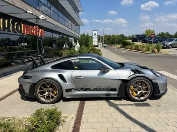 PORSCHE 992 GT3 RS WEISSACH:
