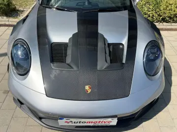 PORSCHE 992 GT3 RS WEISSACH: