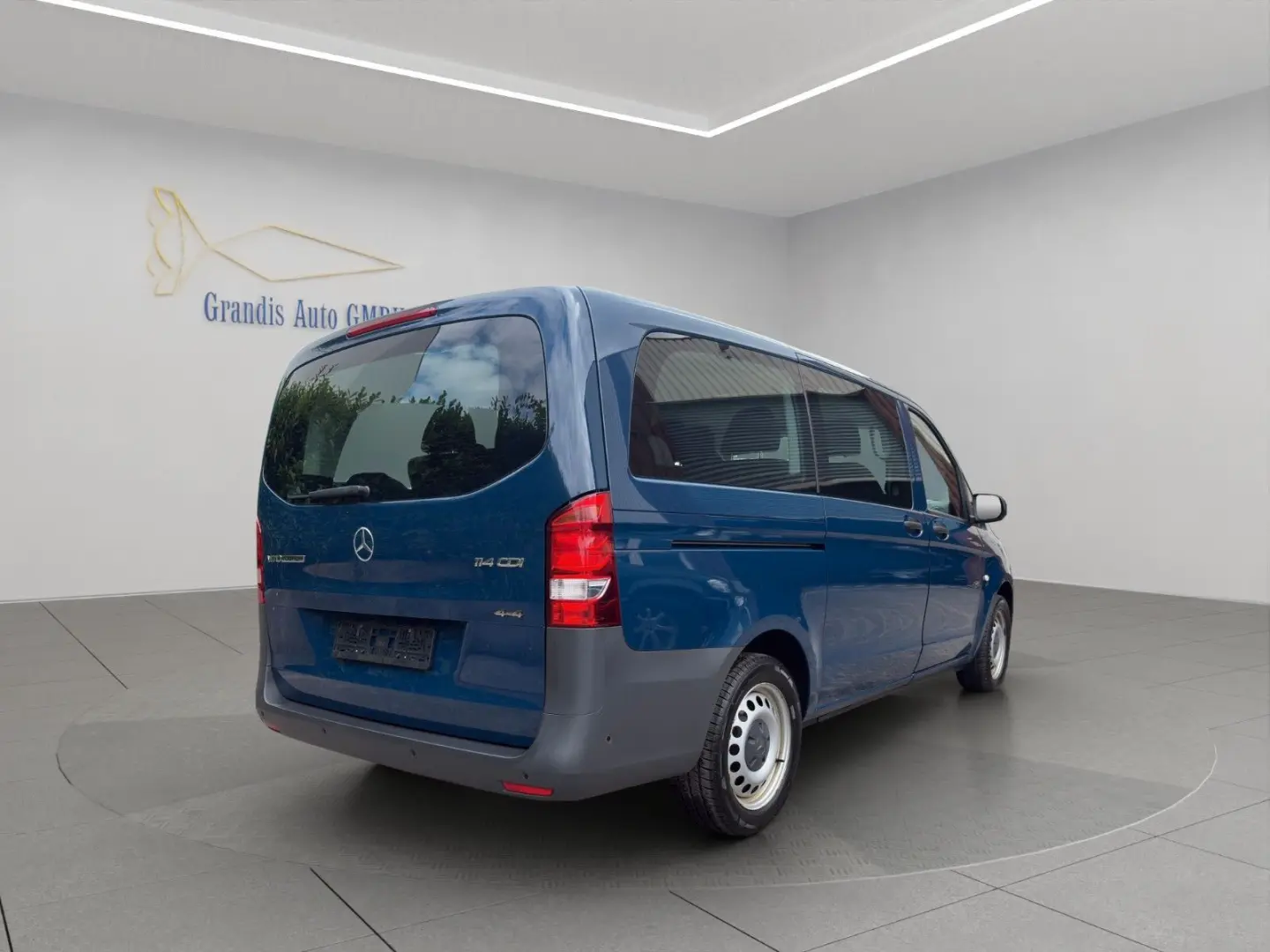 MERCEDES BENZ Vito Tourer 114 CDI Pro 4x4 lang AWD LEASING