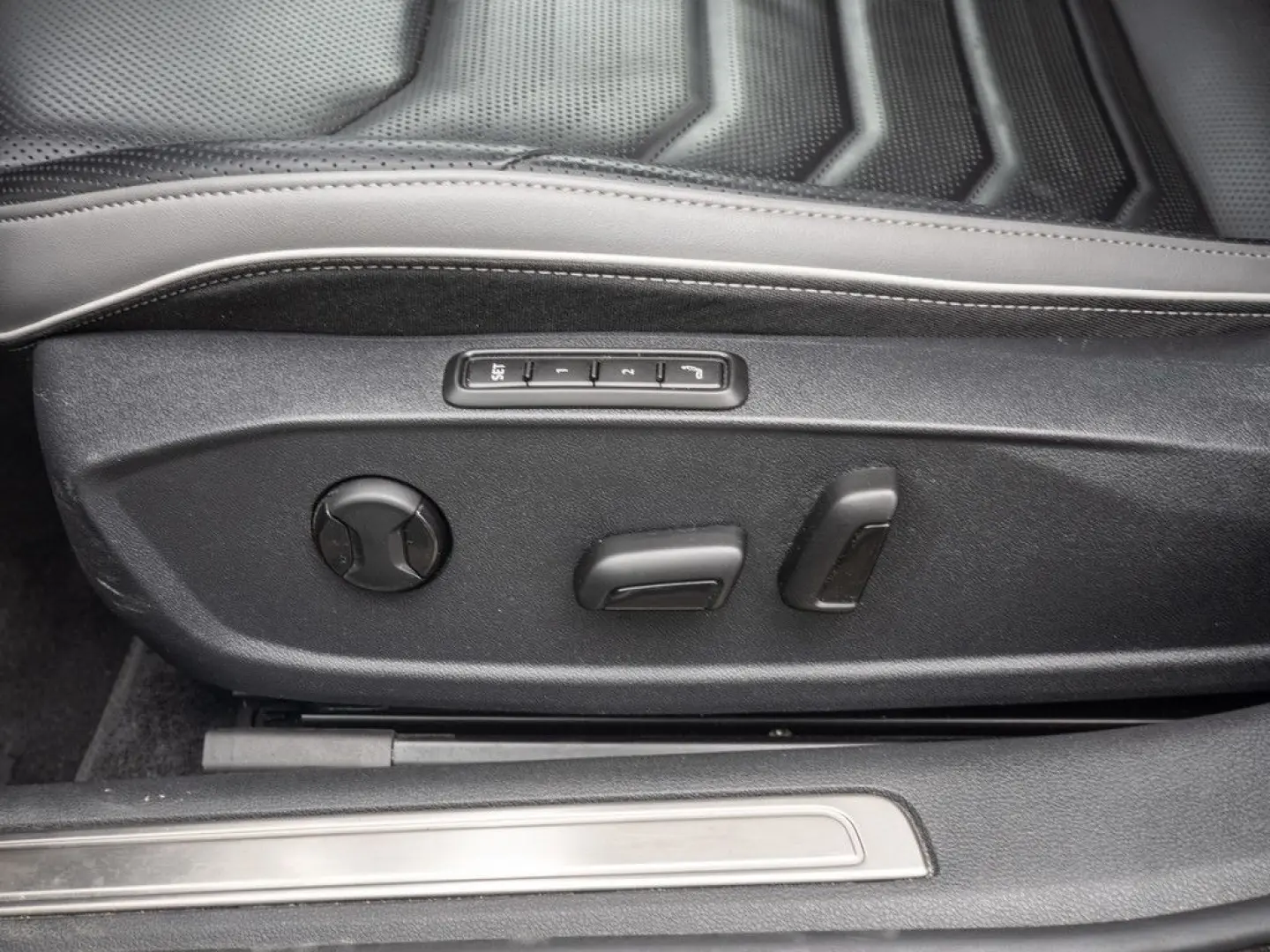 VOLKSWAGEN Arteon 2.0 TDI Elegance ACC 360° LEASING