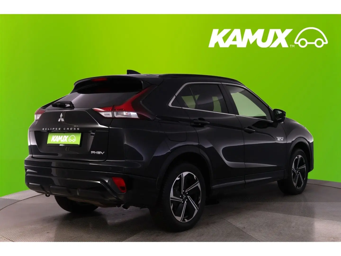 MITSUBISHI Eclipse Cross 2.4MIVEC 4WD Aut+LED+KAMERA LEASING