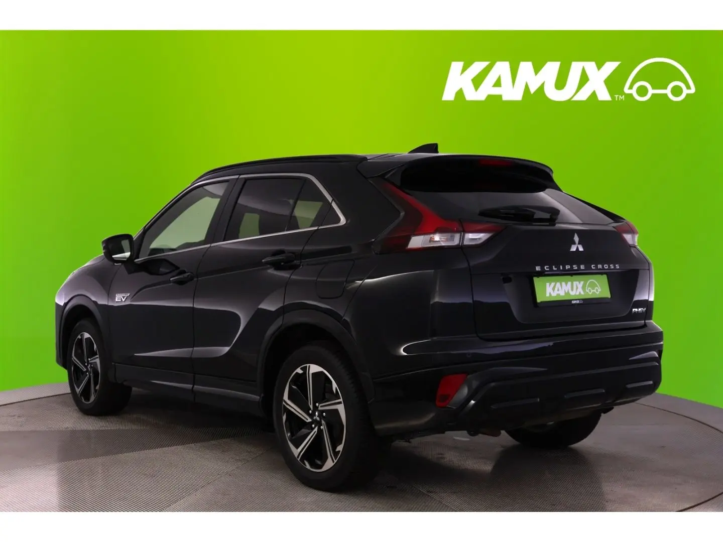 MITSUBISHI Eclipse Cross 2.4MIVEC 4WD Aut+LED+KAMERA LEASING