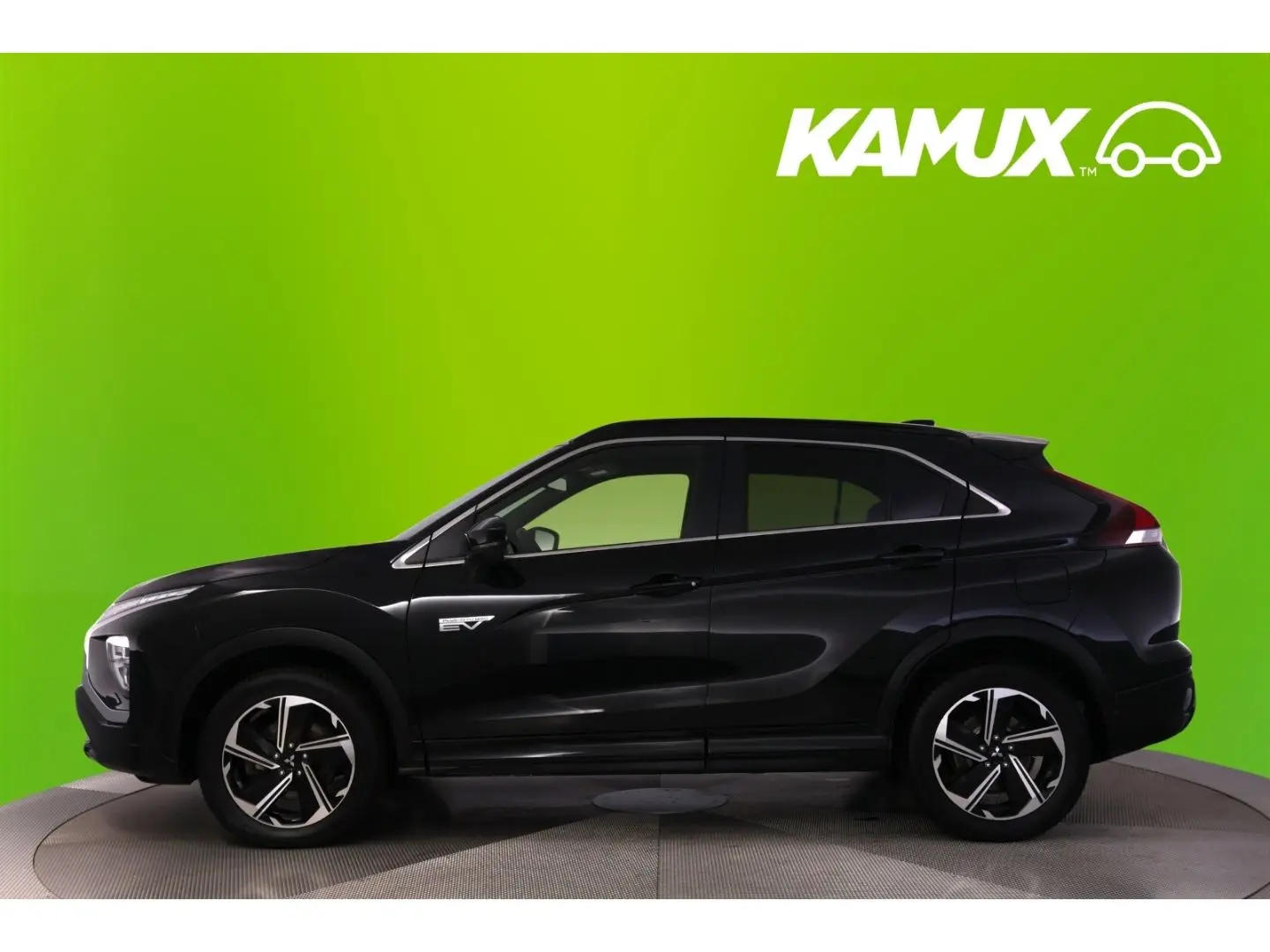 MITSUBISHI Eclipse Cross 2.4MIVEC 4WD Aut+LED+KAMERA LEASING