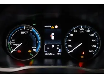 MITSUBISHI Eclipse Cross 2.4MIVEC 4WD Aut+LED+KAMERA LEASING