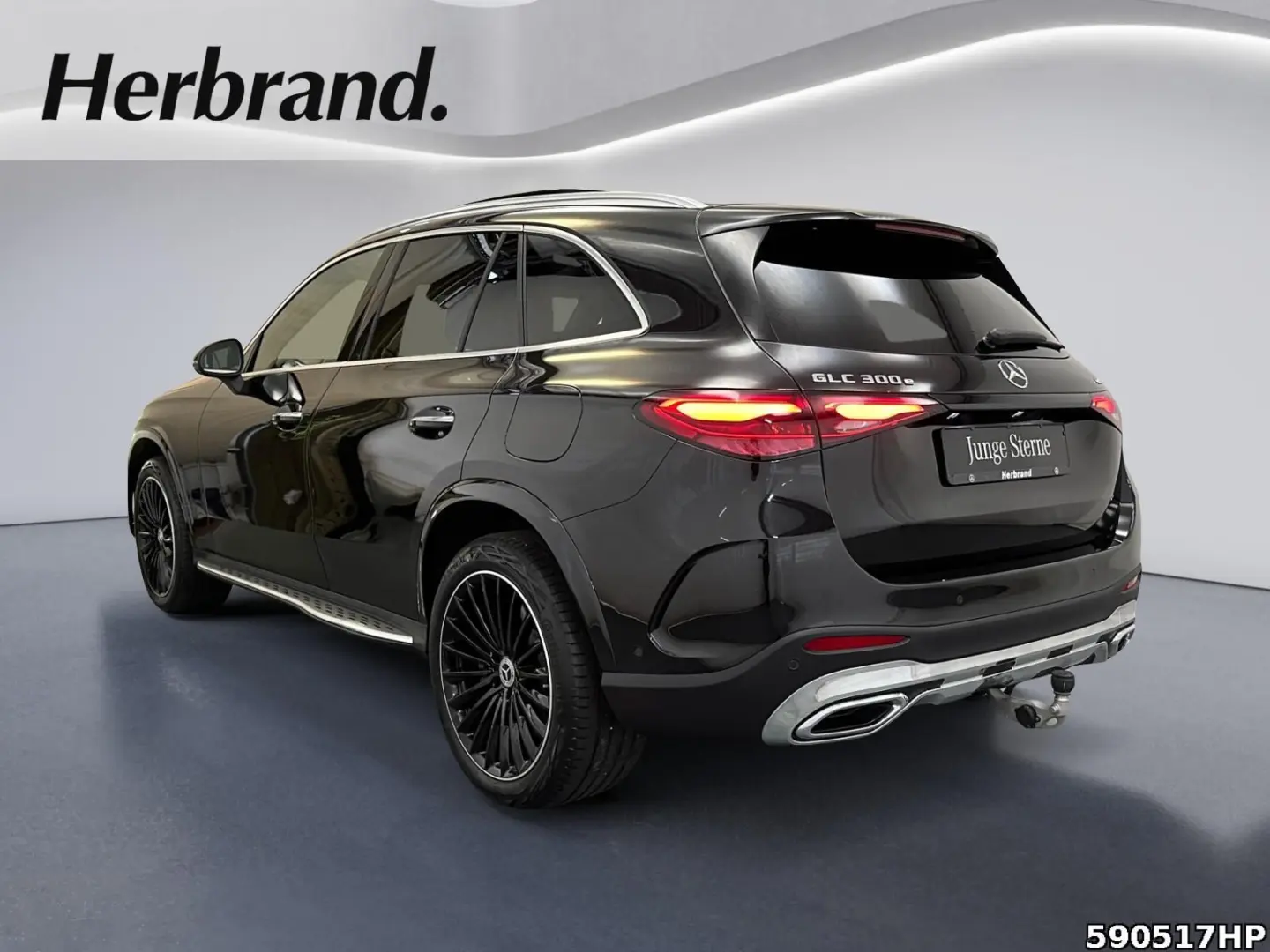 MERCEDES BENZ GLC300 e 4M AMG DigitalLight 20