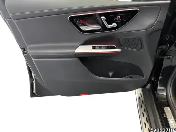 MERCEDES BENZ GLC300 e 4M AMG DigitalLight 20