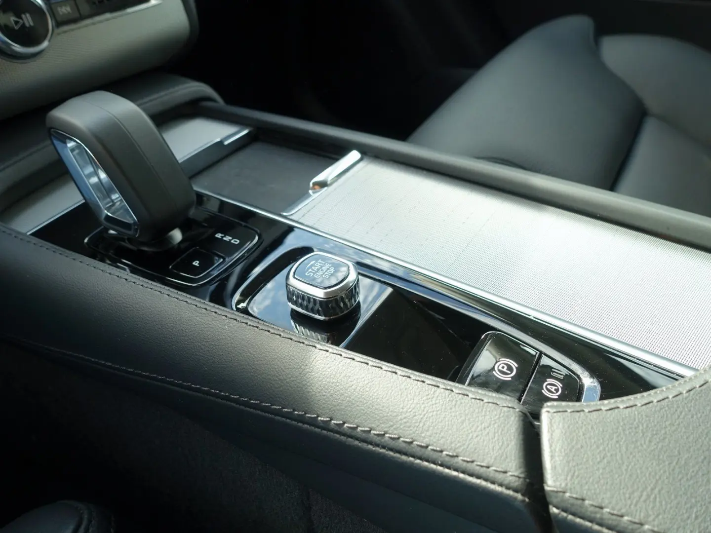 XC90 Plus T8 AWD/Memory/Kamera/H&K/BLIS/Carplay