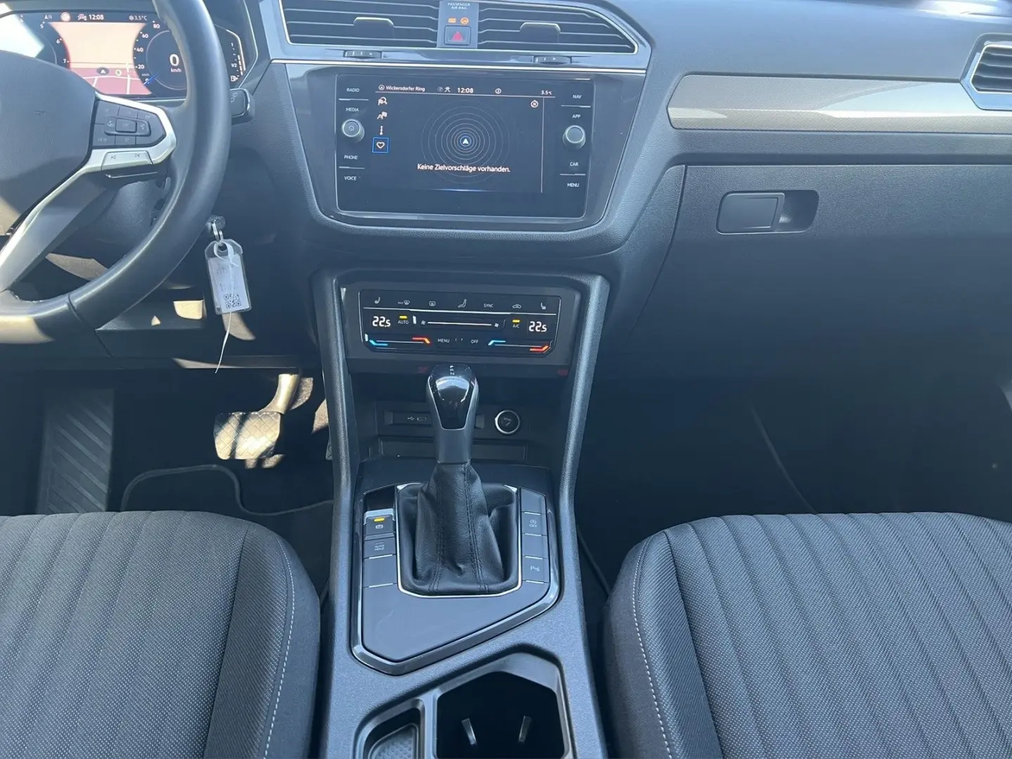 VOLKSWAGEN Tiguan Allspace 1.5TSI Life DSG 7 Sitze+LEASING