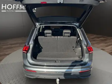VOLKSWAGEN Tiguan Allspace 1.5TSI Life DSG 7 Sitze+LEASING