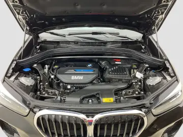 BMW X1 xDrive25e Sportpaket Head-Up HiFi LEASING