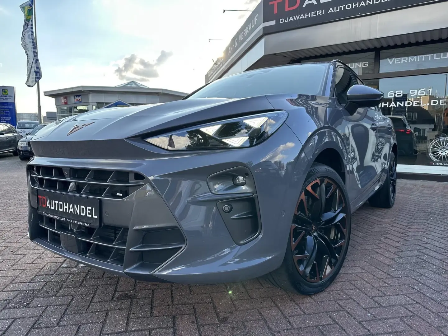 CUPRA Terramar 4Drive VZ LED PANO 360° DSG LEASING