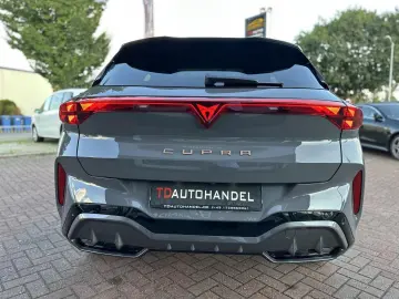 CUPRA Terramar 4Drive VZ LED PANO 360° DSG LEASING
