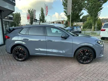 CUPRA Terramar 4Drive VZ LED PANO 360° DSG LEASING
