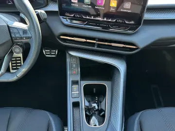 CUPRA Terramar 4Drive VZ LED PANO 360° DSG LEASING