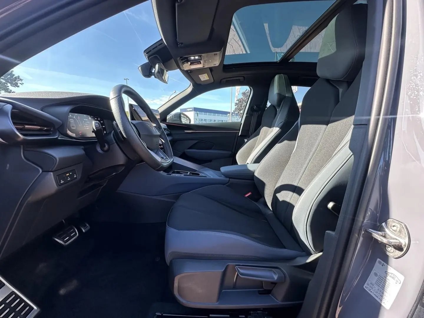 CUPRA Terramar 4Drive VZ LED PANO 360° DSG LEASING
