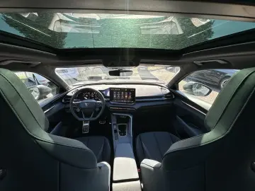 CUPRA Terramar 4Drive VZ LED PANO 360° DSG LEASING