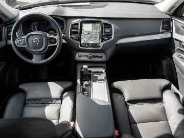 VOLVO XC90 T8 AWD Ultra Bright PANO 360° 7-LOCURI/LEASING