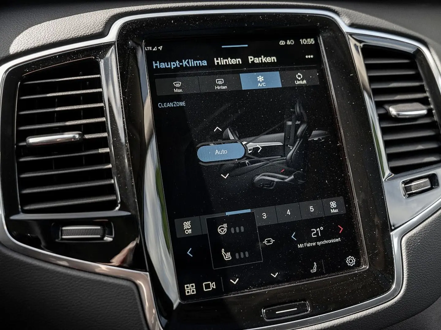 VOLVO XC90 T8 AWD Ultra Bright PANO 360° 7-LOCURI/LEASING