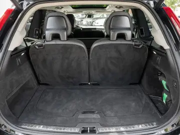 VOLVO XC90 T8 AWD Ultra Bright PANO 360° 7-LOCURI/LEASING