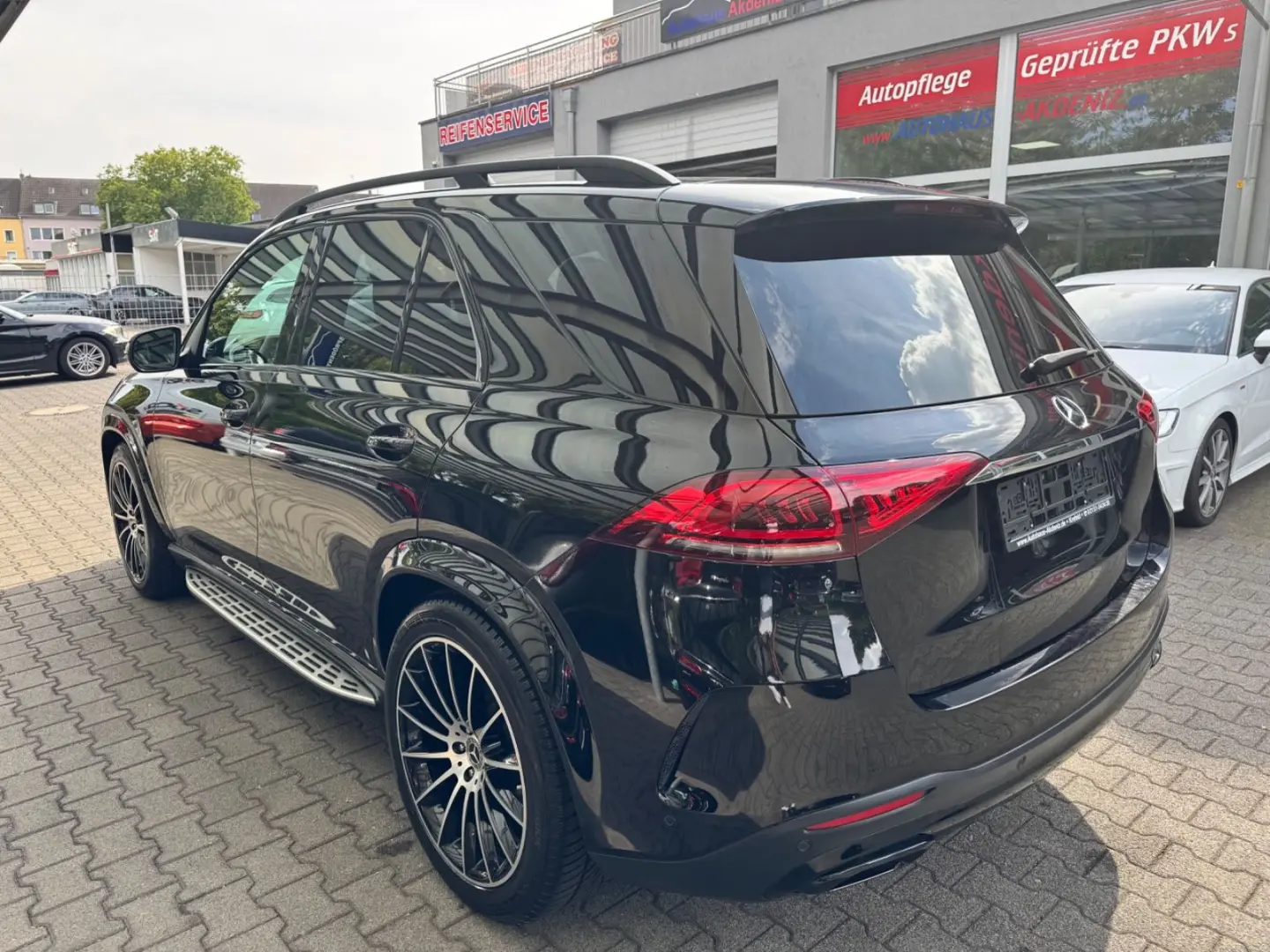 MERCEDES BENZ GLE400 d 4M|2x AMG Line|Night P|360°|ACC|AIR|