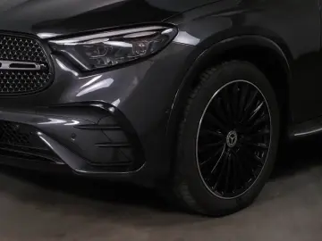 MERCEDES BENZ GLC300 AMG 4M Night Panorama Burm