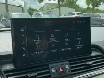 AUDI Q5 40 TDI quattro S line S-tr. LED Navi LEASING