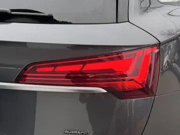 AUDI Q5 40 TDI quattro S-tronic