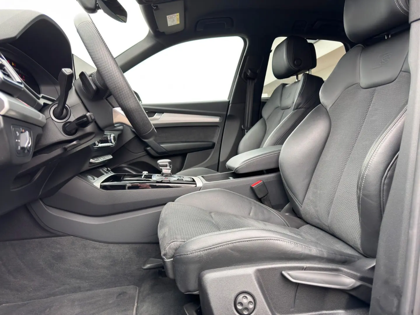 AUDI Q5 40 TDI quattro S-tronic