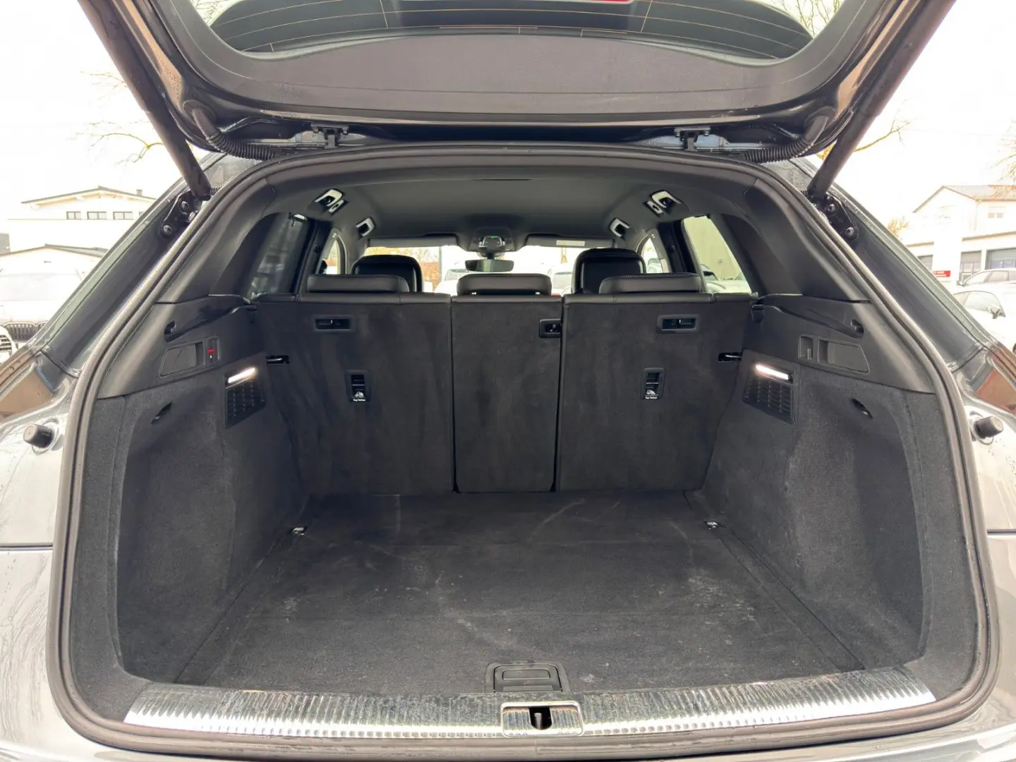 AUDI Q5 40 TDI quattro S-tronic