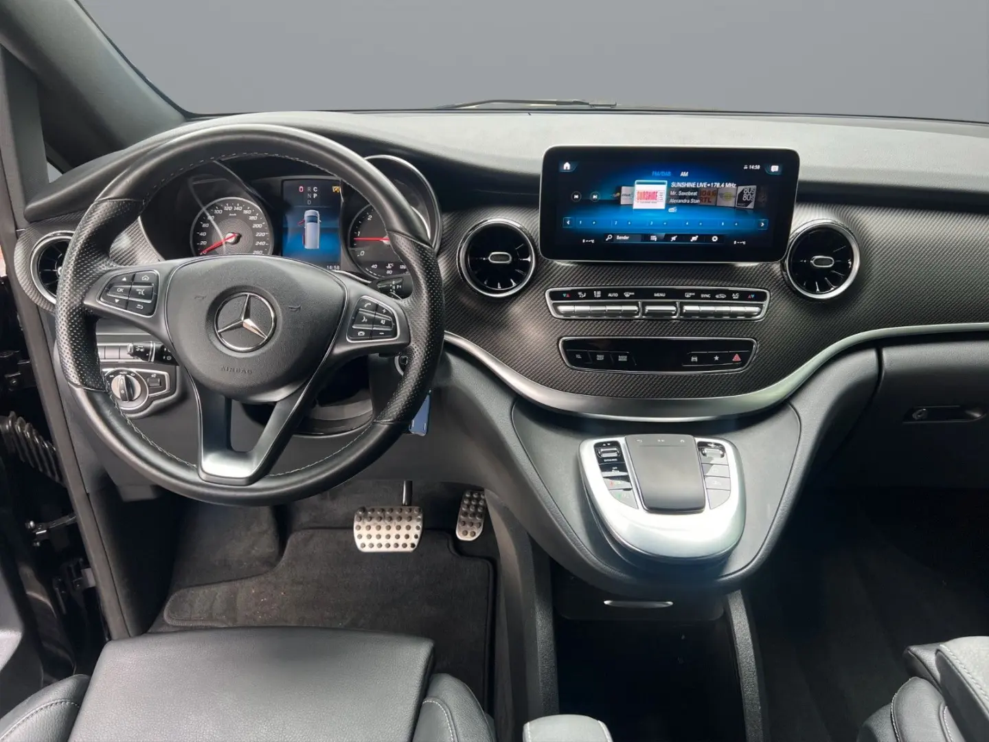 MERCEDES BENZ V300 d