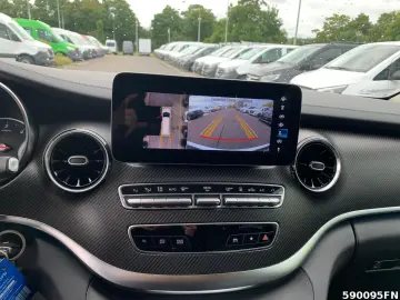 MERCEDES BENZ V300 EAV/XXL 4MATIC AMG *DISTRONIC