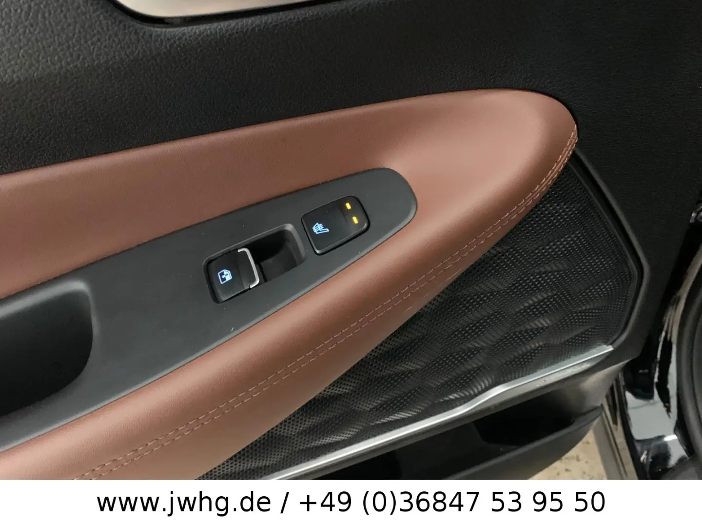 Santa Fe Prime Hybrid 4WD LED 19