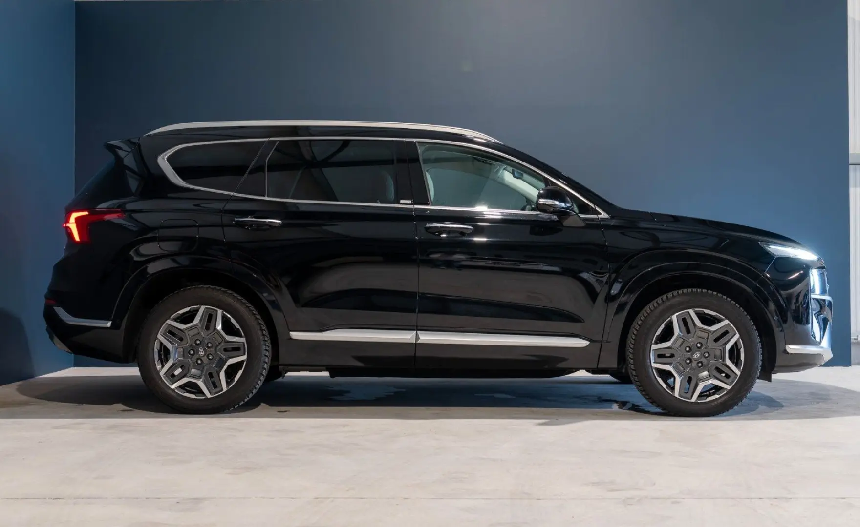 Santa Fe Signature Plug-In Hybrid 4WD KRELL*HUD