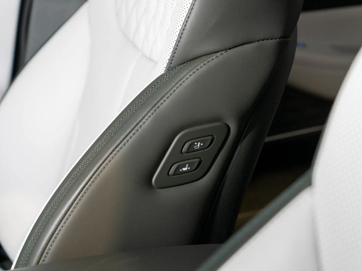 Santa Fe Signature Plug-In Hybrid 4WD KRELL*HUD
