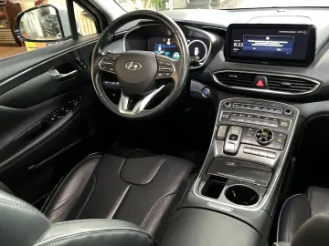 Santa Fe Prime Hybrid 4WD Pano. HUD R.Cam Leder
