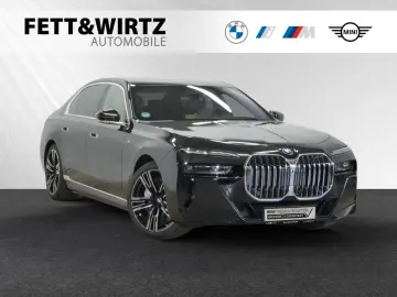 750e xDrive M Sport SkyLounge Autobahnass. B&W