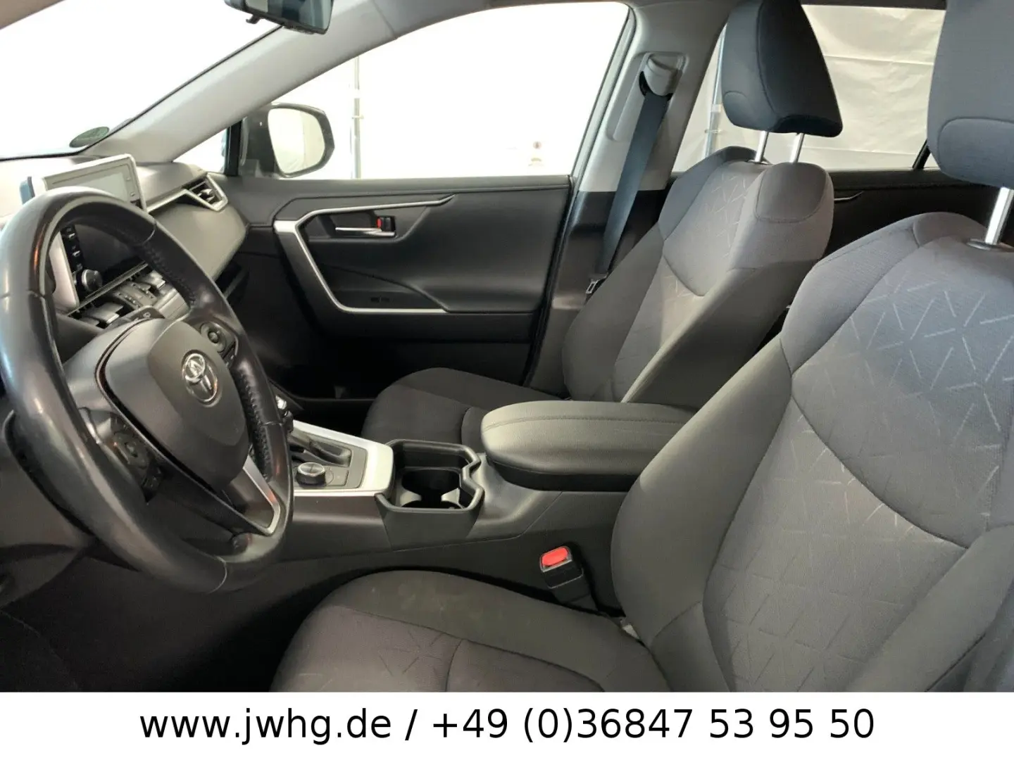 RAV4 Hybrid 4x4 Team Deutschland LED ACC KAM NAV