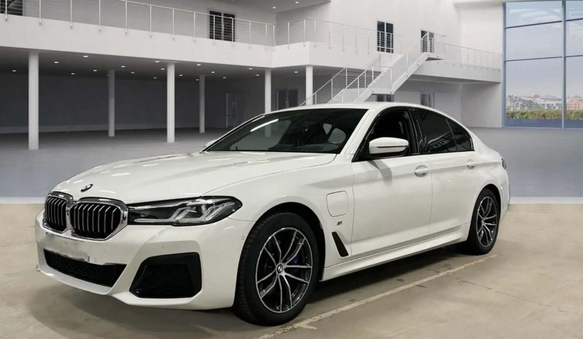 530e xDrive M-Paket LED*AHK*HuD*360°*SHZ*VIRTUAL
