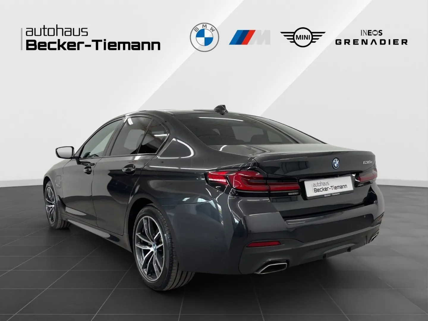 530e Limousine M Sport, AHK, Head-Up, H&K, etc.