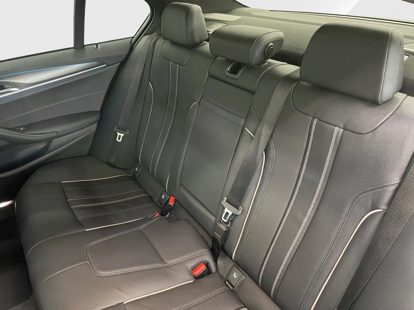 530e Limousine M Sport, AHK, Head-Up, H&K, etc.