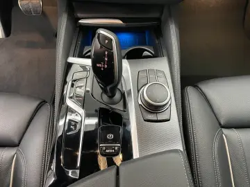 530e Limousine M Sport, AHK, Head-Up, H&K, etc.