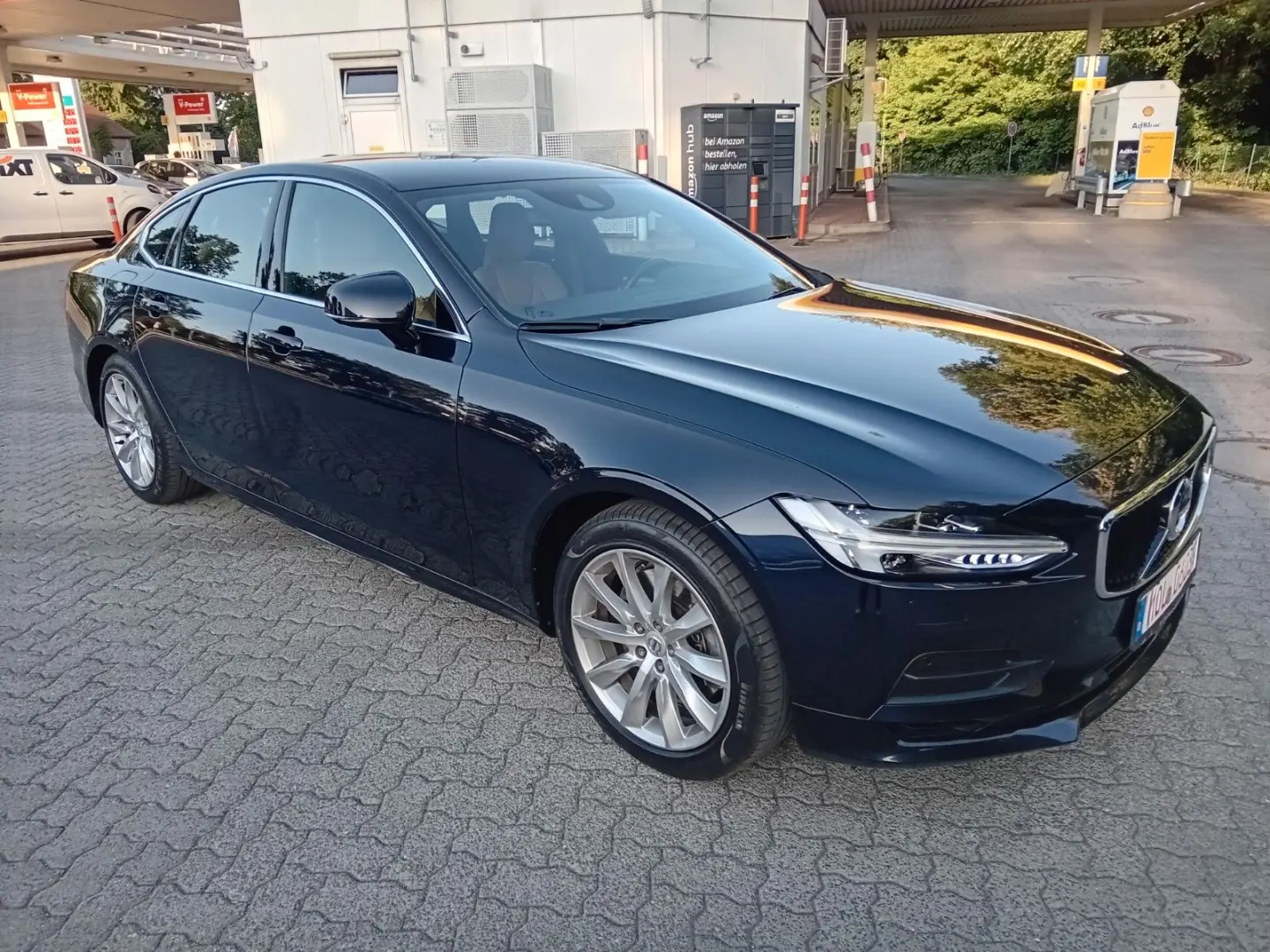S90 Lim. Momentum * 1.Hand * INSP+TÜV neu * Top