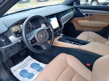 S90 Lim. Momentum * 1.Hand * INSP+TÜV neu * Top