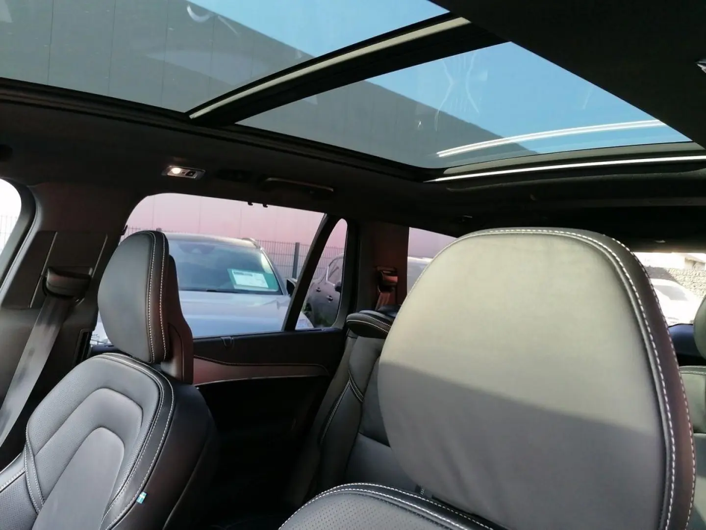 XC90 B5 Diesel AWD R Design Nappa AHK BLIS HUD P
