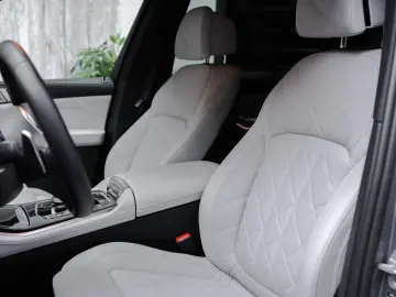 X5 xDrive30d M-Sport HuD AHK 360 Luft H&K Softcl