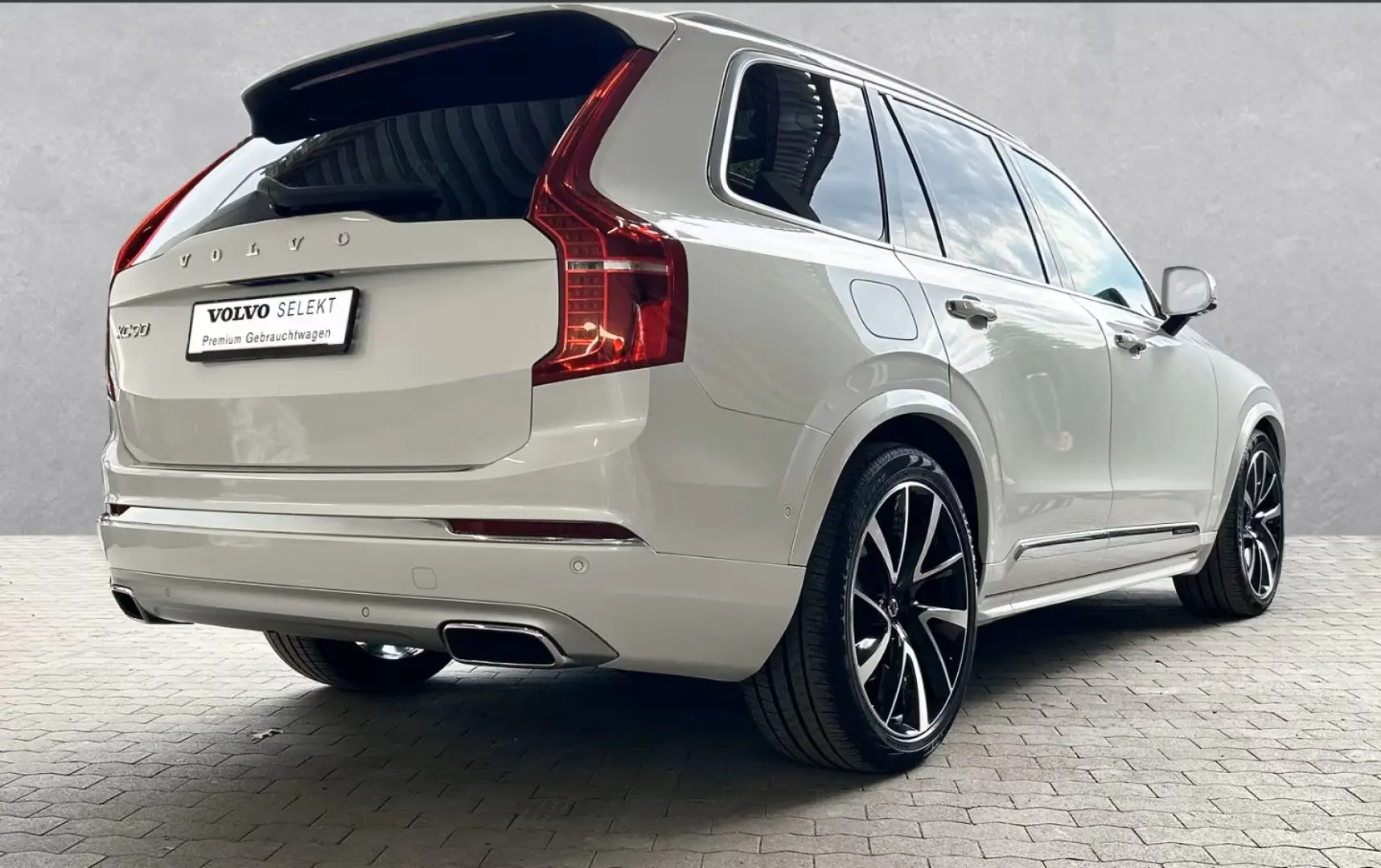 XC90 Inscription AWD B5 Diesel EU6d-T AHK Pano H