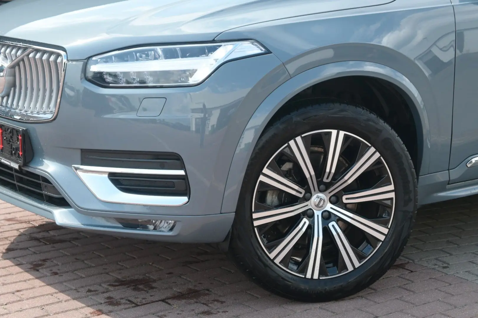 XC90 B5 Inscrip. AWD*LUFT*H&K*ACC*NAV*STDHZG*RFK