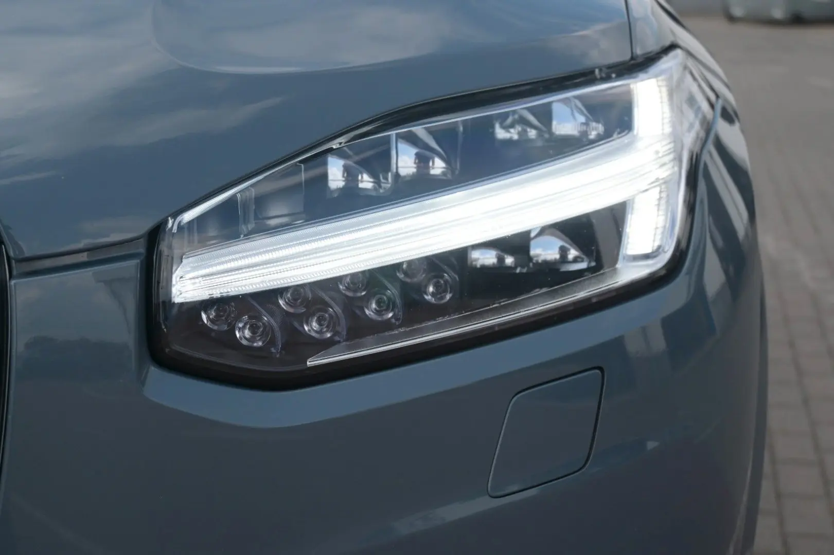 XC90 B5 Inscrip. AWD*LUFT*H&K*ACC*NAV*STDHZG*RFK