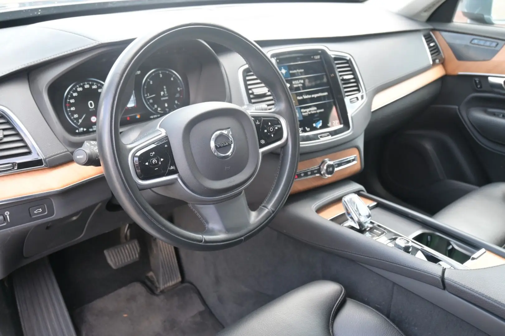 XC90 B5 Inscrip. AWD*LUFT*H&K*ACC*NAV*STDHZG*RFK