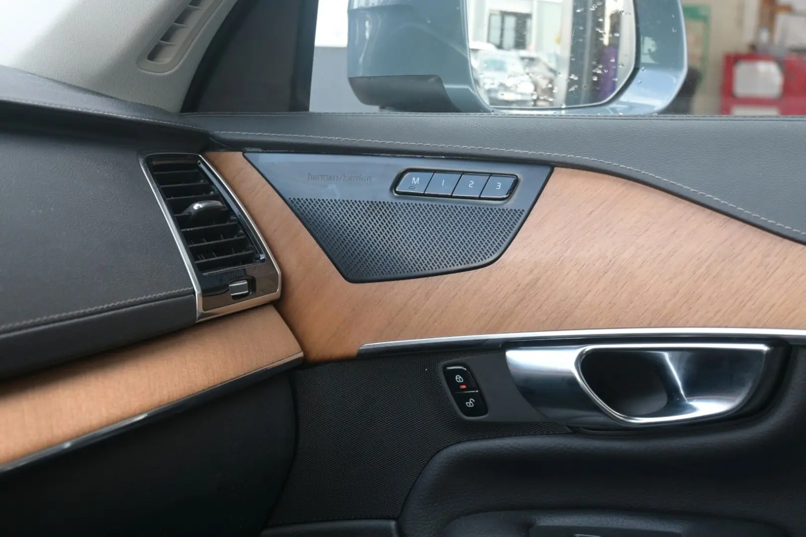 XC90 B5 Inscrip. AWD*LUFT*H&K*ACC*NAV*STDHZG*RFK